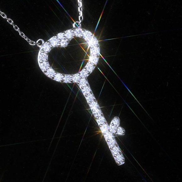 🔥 Key Hollow Heart CZ Dainty Micro Pave Beautiful Necklace for Women, EVGG1060 - Picture 3 of 5